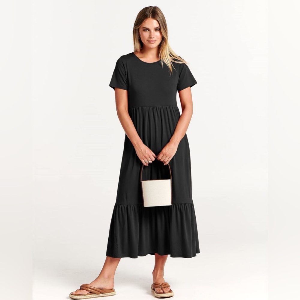 Elegant Black Midi Dress